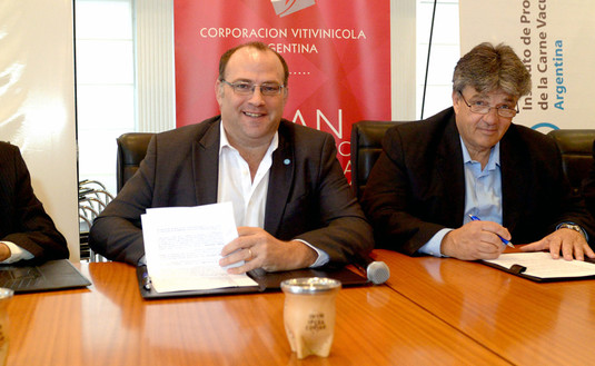 Imagen de Convenio entre la carne, el vino y la yerba mate Imagen de Convenio entre la carne, el vino y la yerba mate