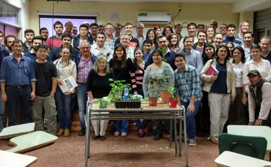 Imagen de Jornada de Divulgación Científica Producción de Yerba Mate