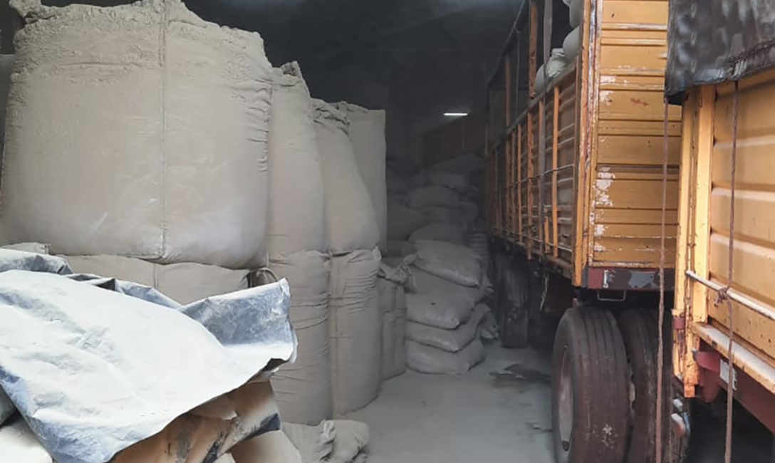 Imagen de Intervenimos alrededor de 90 mil kilos de palo de yerba