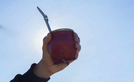 El mate, presente en los hogares argentinos El mate, presente en los hogares argentinos