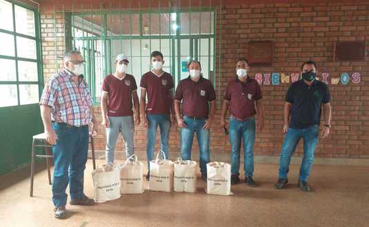 Imagen de Entrega de elementos sanitizadores en establecimientos educativos Imagen de Entrega de elementos sanitizadores en establecimientos educativos