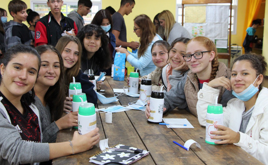 Imagen de Convocatoria a empresas para participar de El Mate en la Escuela Imagen de Convocatoria a empresas para participar de El Mate en la Escuela