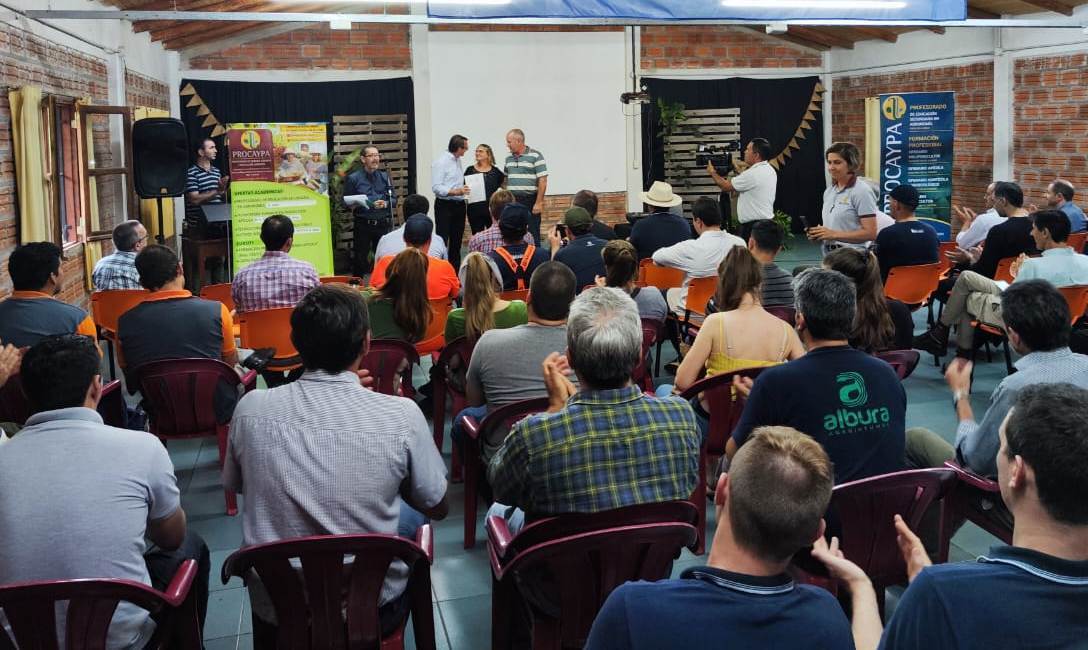 Imagen de El INYM en lanzamiento del Centro de Desarrollo de Tecnolog&iacute;a del Profesorado de Ciencias Agrarias