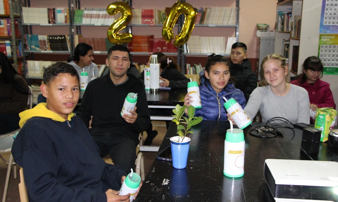 Imagen de El Mate en la Escuela, presente en 20 instituciones, extendi&eacute;ndose a m&aacute;s provincias