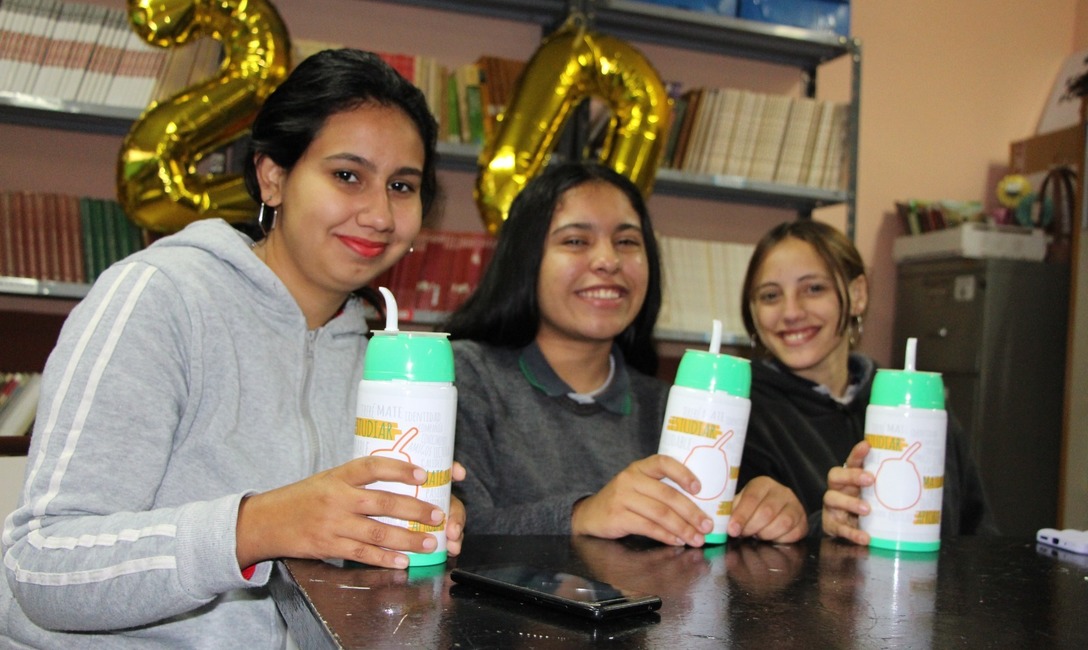 Imagen de El Mate en la Escuela, presente en 20 instituciones, extendi&eacute;ndose a m&aacute;s provincias