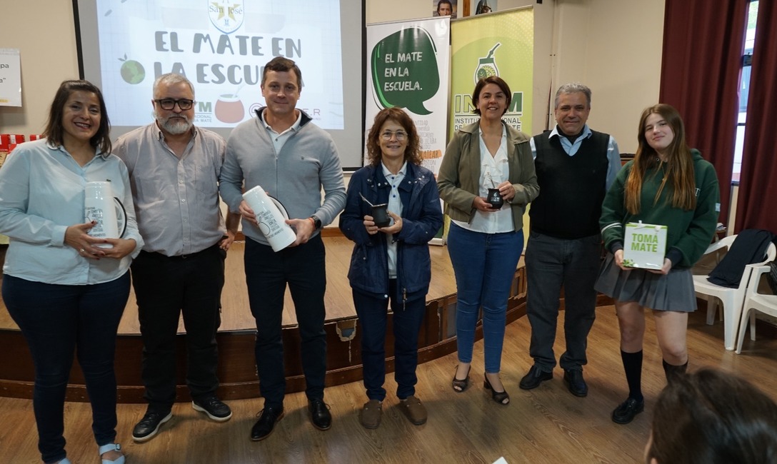 Imagen de Estudiantes de Santa Fe se sumaron a El Mate en la Escuela