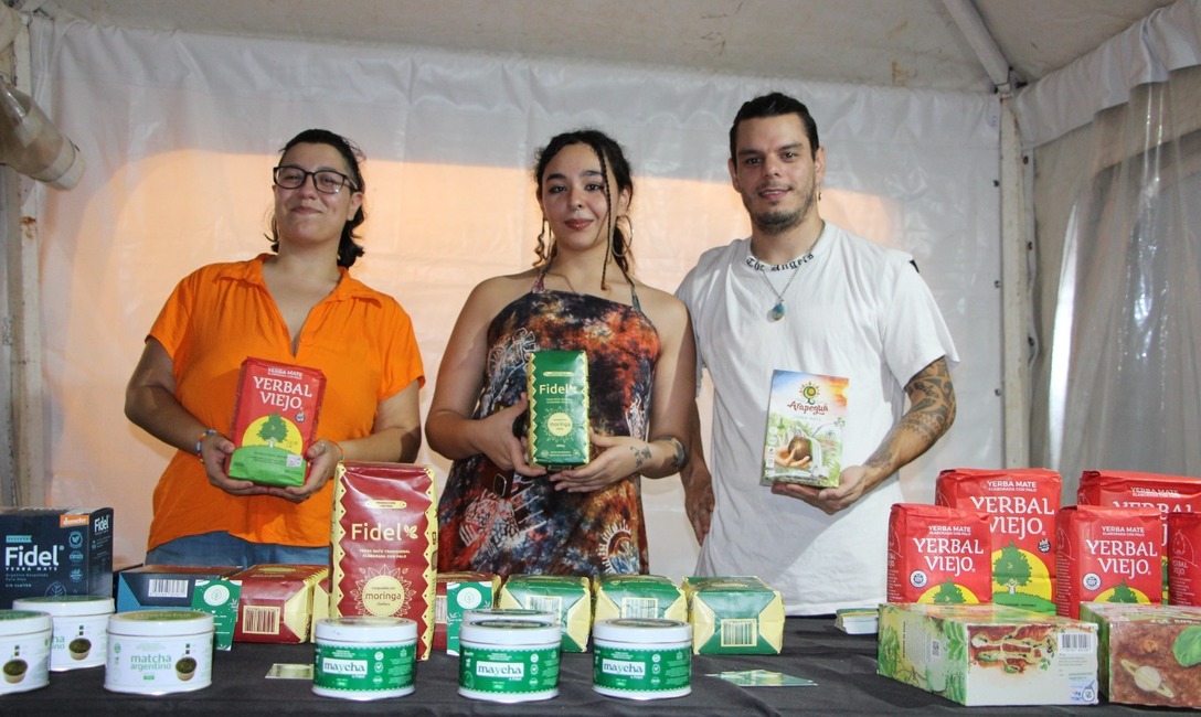 Imagen de El D&iacute;a Nacional del Mate se celebr&oacute; en Posadas con m&aacute;s de 40 productores- emprendedores, empresas y cooperativas, y miles de materos