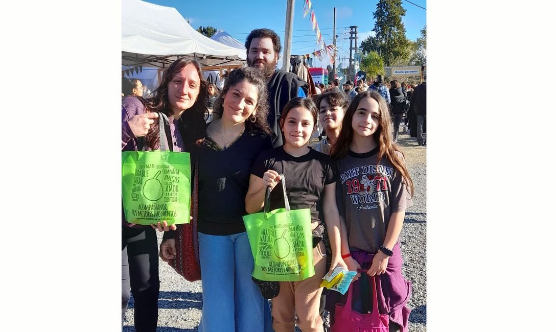 Imagen de El INYM dijo presente en la feria Expo Mate 2025
