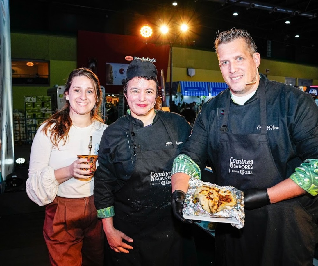 La sommelier de yerba mate Angélica Echenique y el Chef Virgilio Fontana.