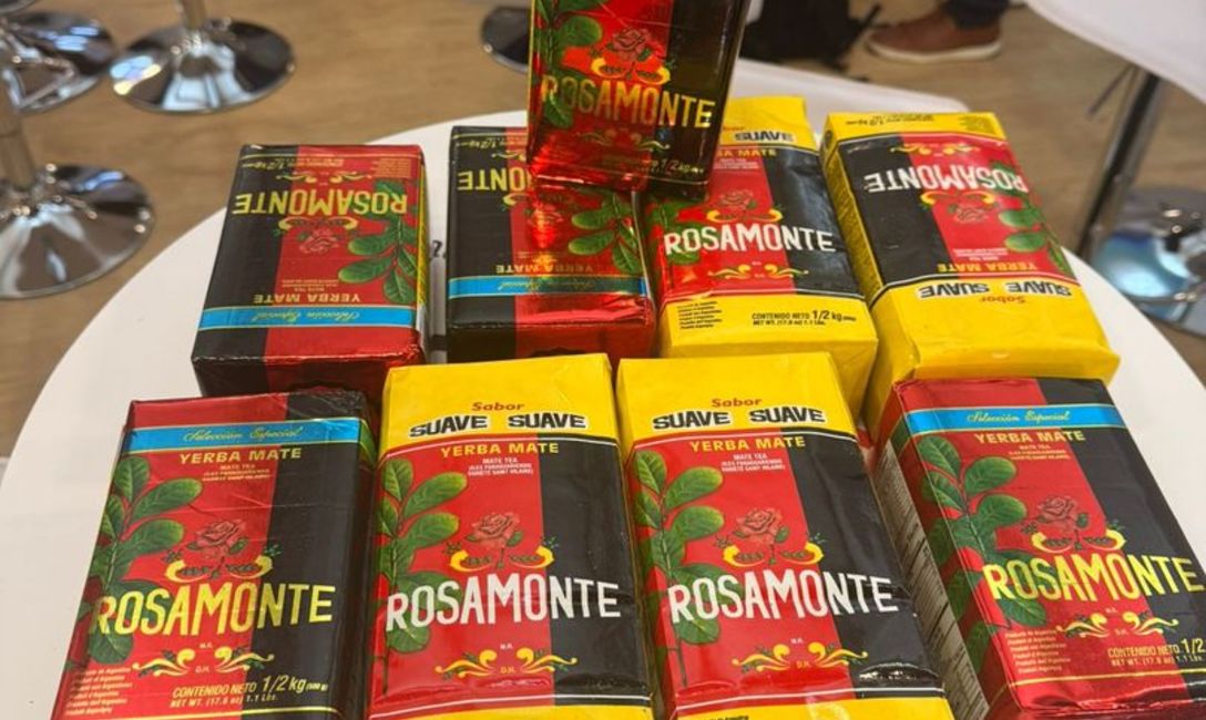 Imagen de El INYM y siete cooperativas y empresas promocionan la Yerba Mate Argentina en Miami