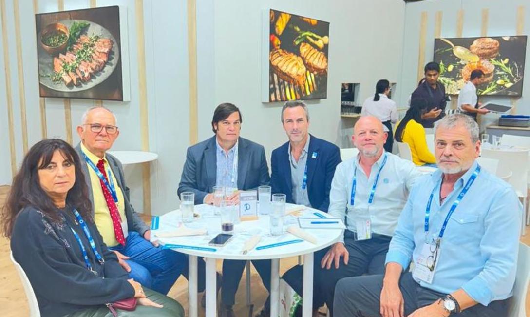 Imagen de Reuniones para posicionar en forma conjunta los productos argentinos en el exterior