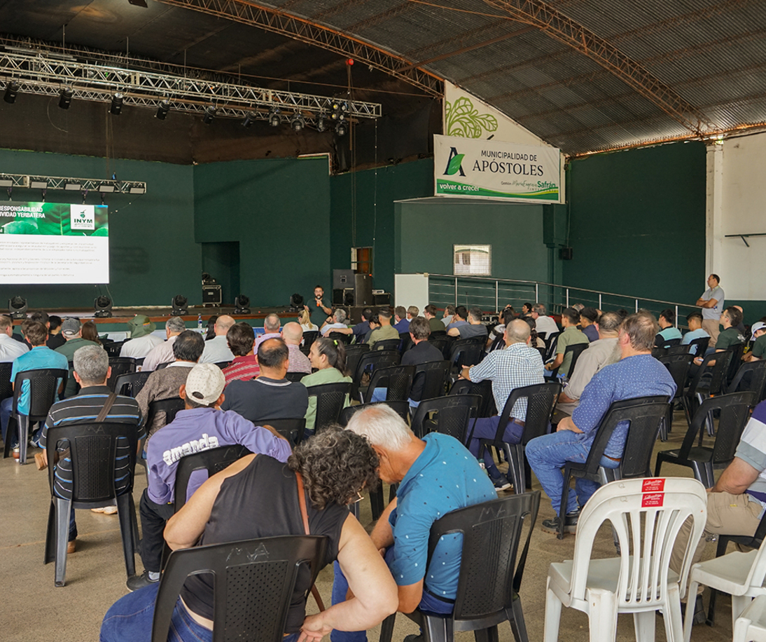 Imagen de El INYM brindó una charla informativa sobre el C.C.G. en la Jornada Tecnológica de la Fiesta Nacional de la Yerba Mate