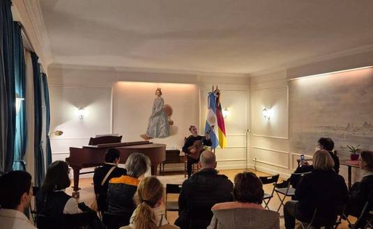 Imagen de Yerba Mate Argentina en evento del Consulado Argentino en Bonn