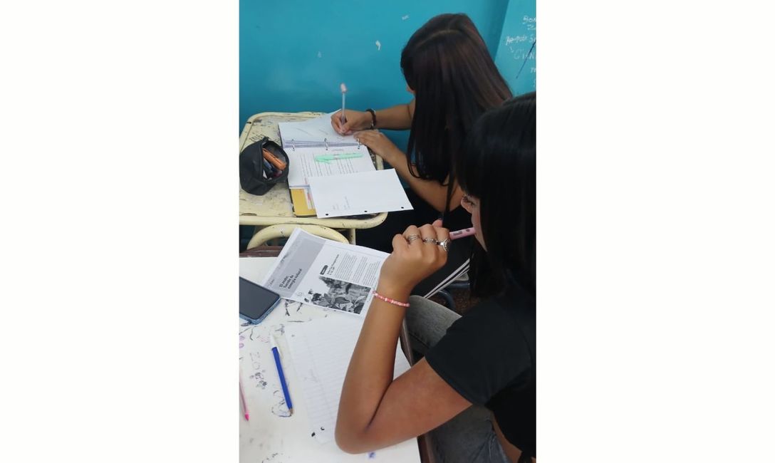 Imagen de El Mate en la Escuela, en San Luis, parte de la Tradición Imagen de El Mate en la Escuela, en San Luis, parte de la Tradición