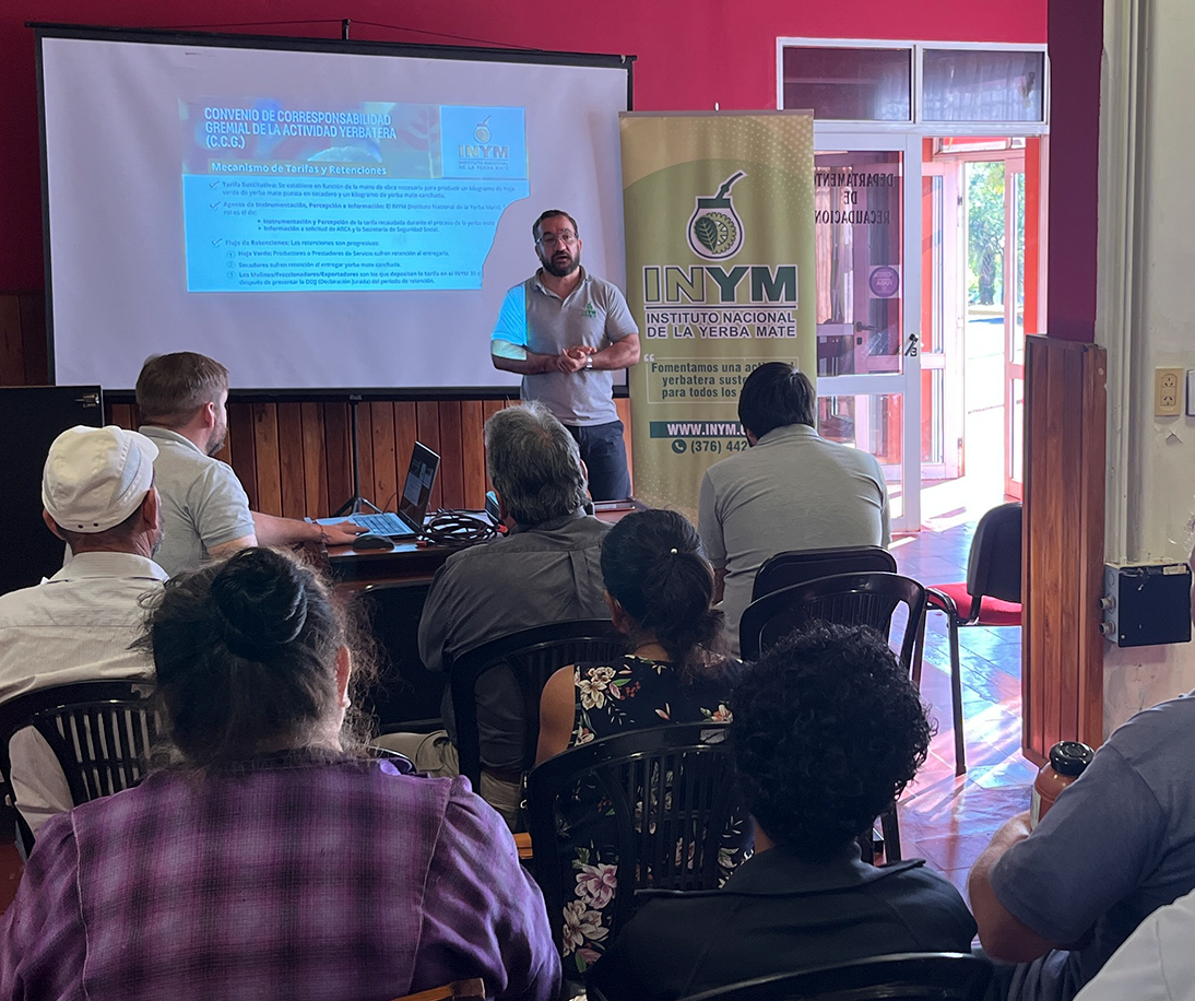 Imagen de Productores de Arist&oacute;bulo del Valle recibieron asesoramiento y gestionaron tr&aacute;mites en la Jornada Itinerante del INYM