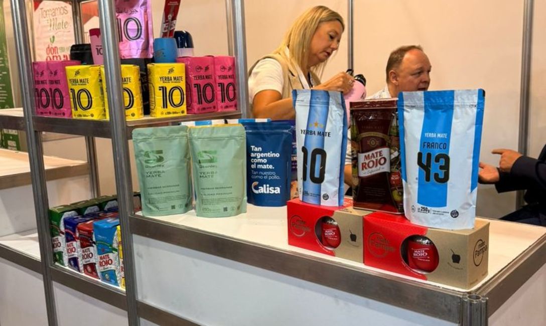 Imagen de La yerba mate estuvo presente en la principal feria de distribuidores y mayoristas de alimentos del pa&iacute;s