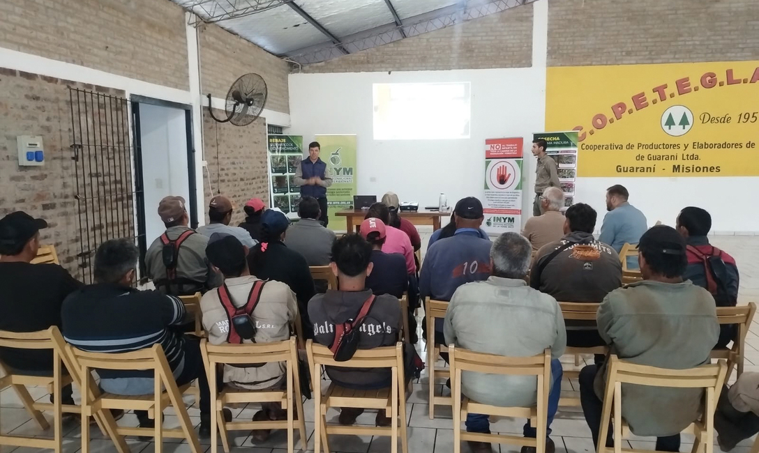 Imagen de Comenz&oacute; el ciclo de Capacitaciones a Trabajadores de la Actividad Yerbatera